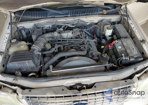 2005 Ford Explorer Limited from USA, damaged, VIN 1FMDU75W75ZA72422